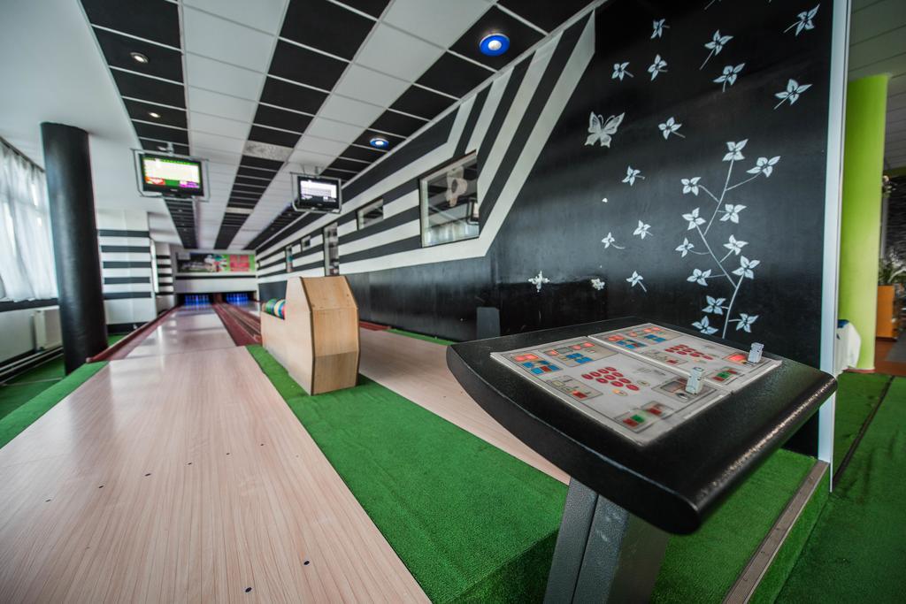 Plejsy Otel Krompachy Dış mekan fotoğraf
