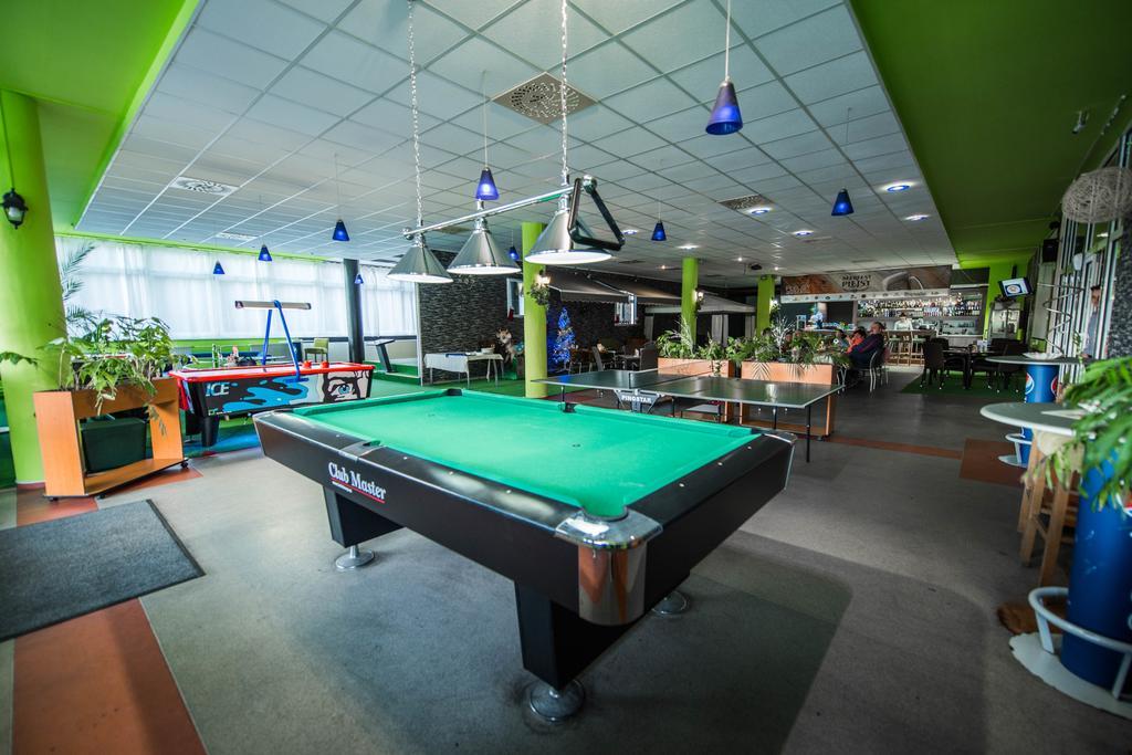 Plejsy Otel Krompachy Dış mekan fotoğraf