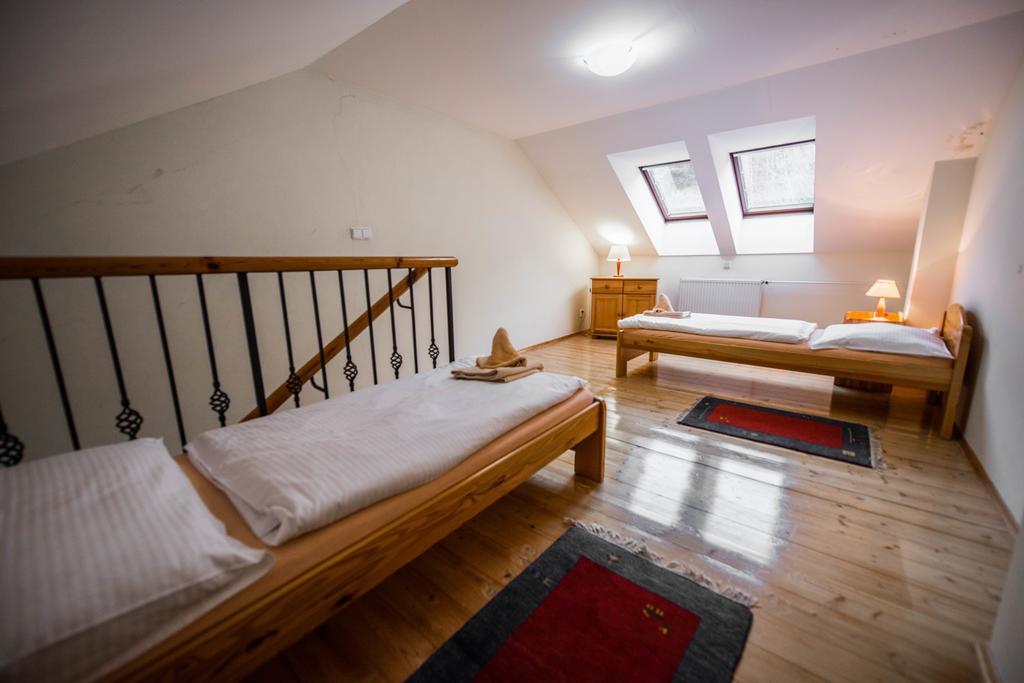 Plejsy Otel Krompachy Dış mekan fotoğraf