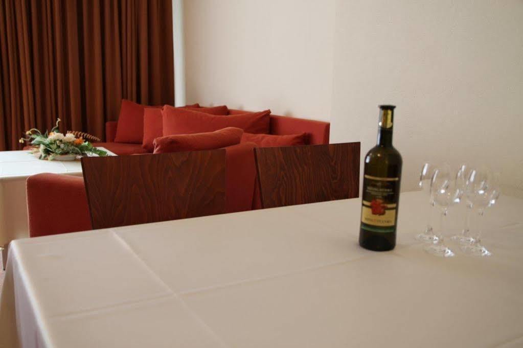 Plejsy Otel Krompachy Dış mekan fotoğraf
